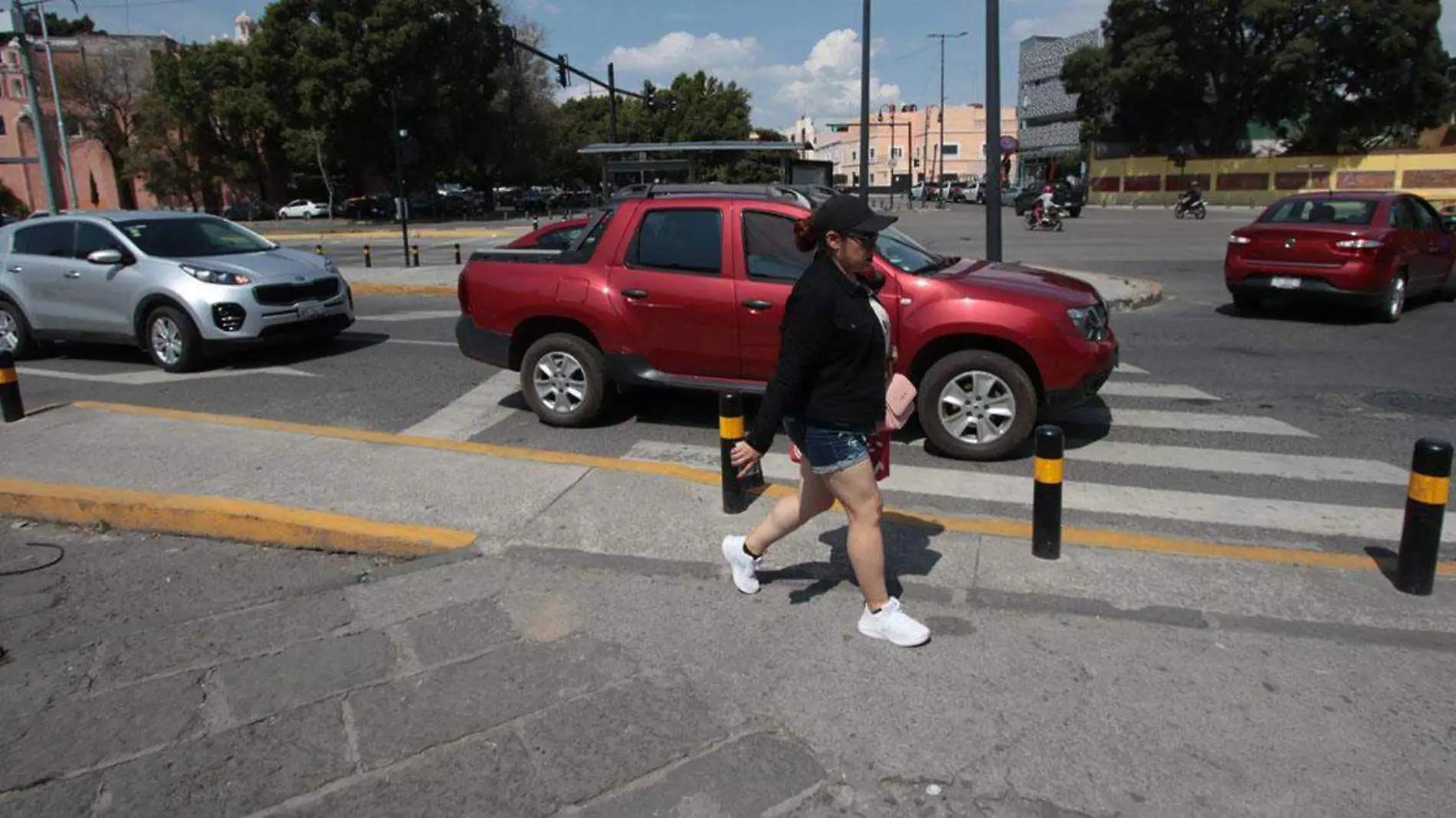 Varios transeúntes han denunciado a este medio que los automovilistas no se detienen